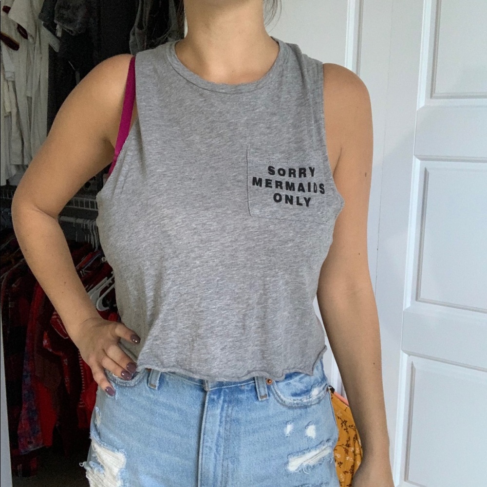 Slogan cropped top